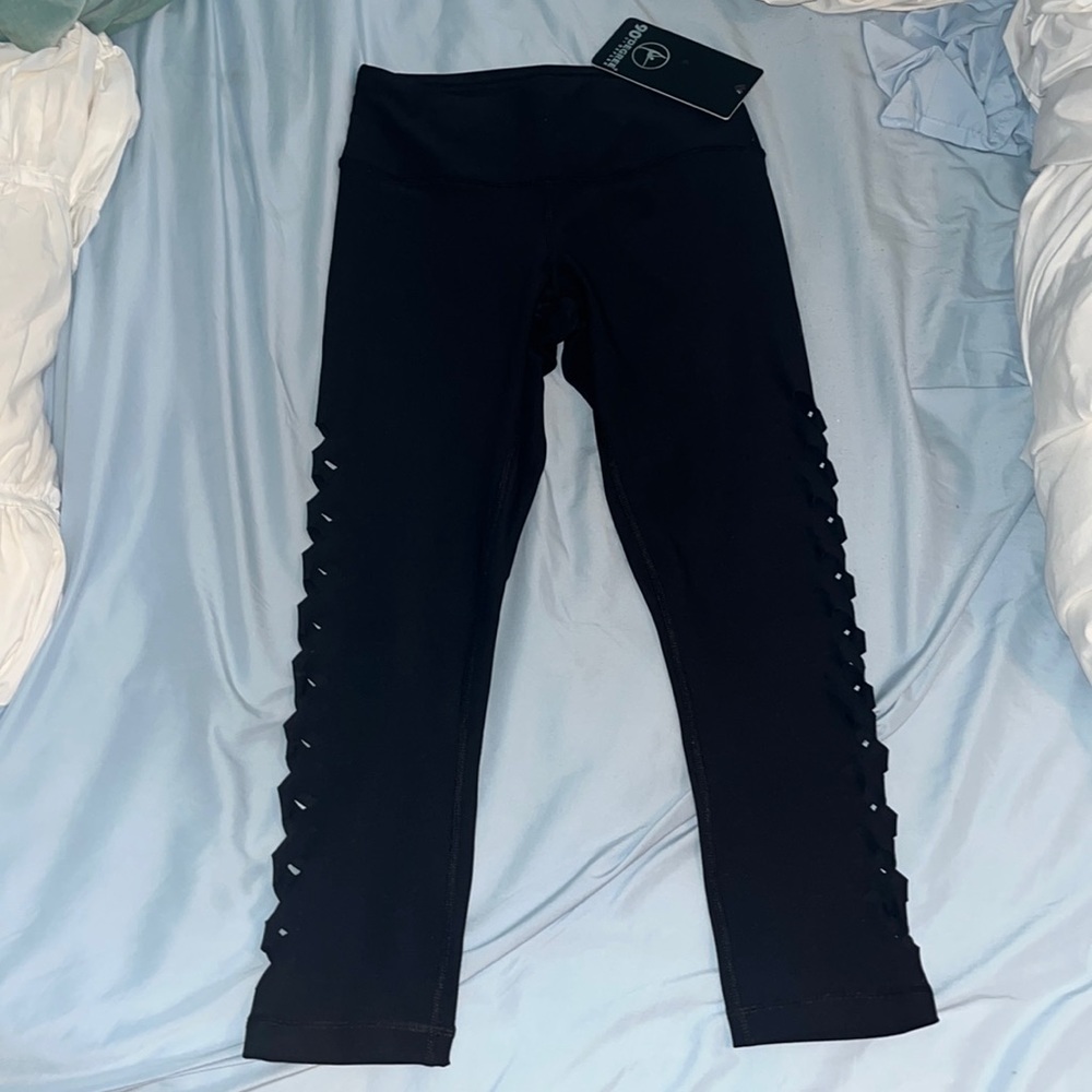 Black leggings